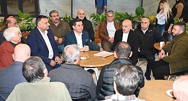 Tütüncü, Doğu Garajı Festival Çarşısı esnafıyla bir araya geldi