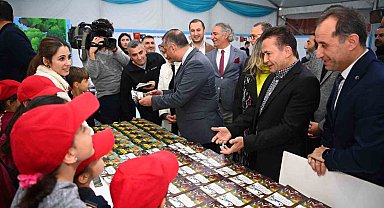 Tuzla 6'ıncı Kitap Fuarı kapılarını açtı