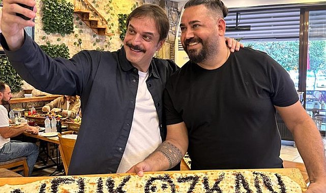 Ünlüler 'Adana Kebap' yemeden gitmiyor