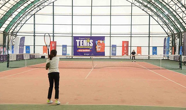 Uyanış Gençlik 2. Tenis Turnuvası devam ediyor