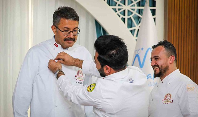 Vali Çelik'e "Şef önlüğü takdim ettiler"
