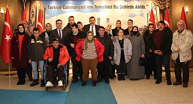 Vali Çiftçi'ye özel konuklar