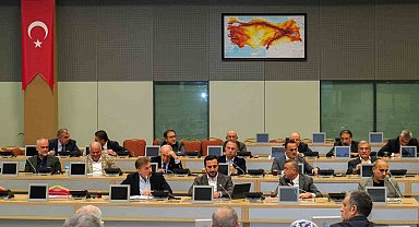 Vali Gül'den ekmek fiyatlarına denetim vurgusu: "Kimi yerde 9 liraya, 10 liraya satılıyor"