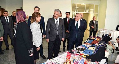 Vali Mehmet Makas: "Sivil toplum kuruluşlarının varlığı katılımcı demokrasi için çok önemli"