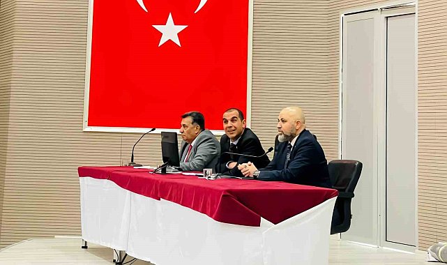 Vali Taşolar ve İl Sağlık Müdürü Dr. Sarıkaya sağlık çalışanlarının sorunlarını dinledi