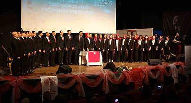 Van'da "24 Kasım Öğretmenler Günü" kutlandı