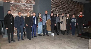 Van'daki öğretmenler "Aybüke; Öğretmen Oldum Ben" filmini izledi
