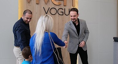 Viven Vogue ev sahipleriyle buluşuyor