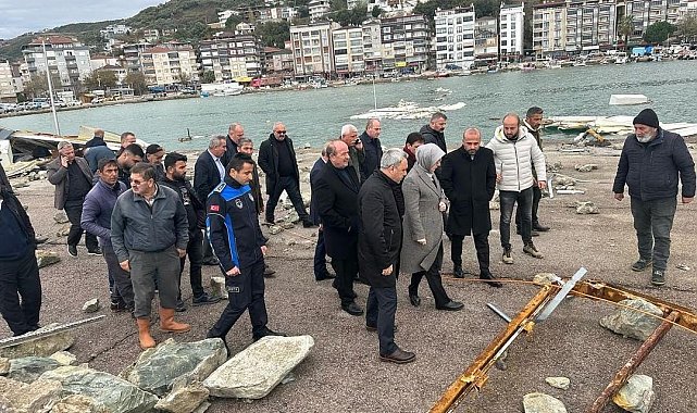 Yalova'da fırtınada zarar gören balıkçı barınağında inceleme