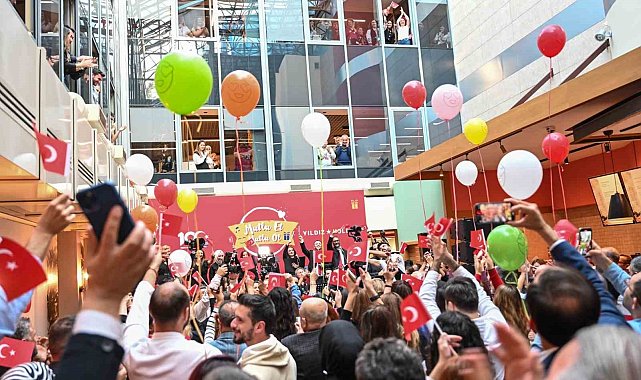 Yıldız Holding'in "Mutlu Et Mutlu Ol" günü Cumhuriyetin 100. yılı coşkusuyla kutlandı