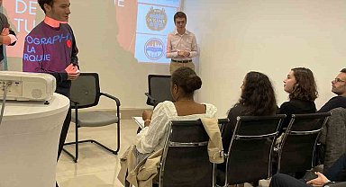 Yunus Emre Enstitüsünden Fransız öğrencilere 'Türkiye'nin Kültürel Diplomasisi' eğitim programı