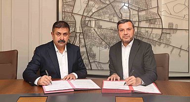 Yüreğir Belediye Başkanı Kocaispir: "Çözüm üreten bir belediye olarak hizmet ediyoruz"