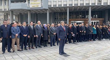 Zonguldak'ta Öğretmenler Günü kutlandı