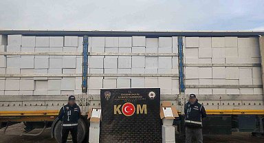 15 milyon 580 bin dal kaçak boş makaron ele geçirildi