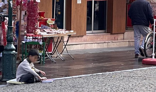 2 çocuk yasağa uymayarak dilendi