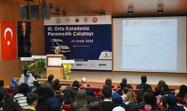 3. Orta Karadeniz Paramedik Çalıştayı 5 üniversiteyi Çorum'da buluşturdu