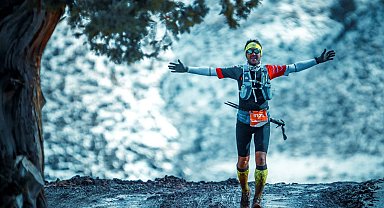 'Ultra keyifli' maratonla Konyaaltı'nı keşfettiler
