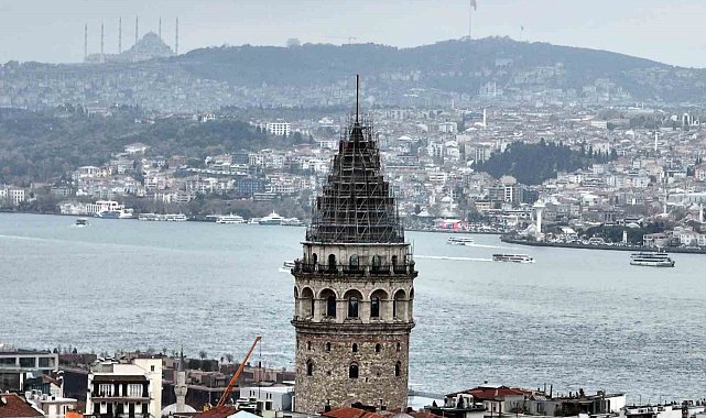 674 yıllık Galata Kulesi alemsiz kaldı