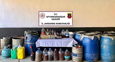 76 yaşındaki adam kaçak alkol operasyonunda yakalandı