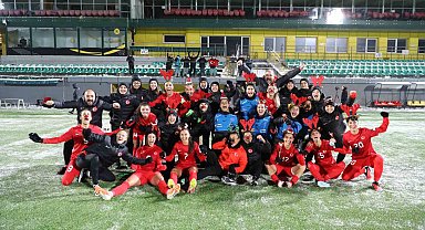 A Milli Kadın Futbol Takımı, Litvanya'yı farklı mağlup etti
