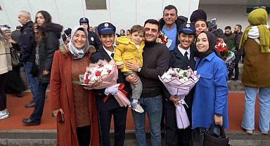 Abla kardeş hayallerindeki polislik mesleğine aynı sıralarda kavuştu