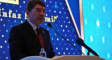 Adalet Bakanı Tunç: "Türkiye'nin güneyinde bir terör devleti kurmak isteyenler maşaları hiçbir zaman emellerine ulaşamayacaklar"