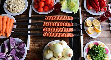 Adana kebap ve salataları 'glutatyon' seviyesini arttırıyor