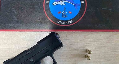 Adana'da 30 yıl hapis cezasıyla aranan hırsız, İzmir Yunusları'na yakalandı