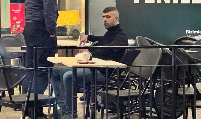 Adana'da Starbucks'a silahlı saldırı
