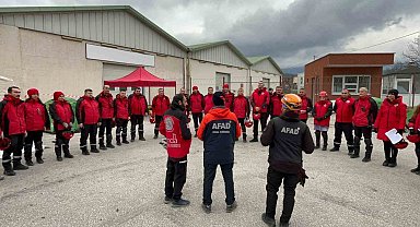 AFAD'ın eğitimlerini tamamlayanlar afetlerde müdahale edebilecek