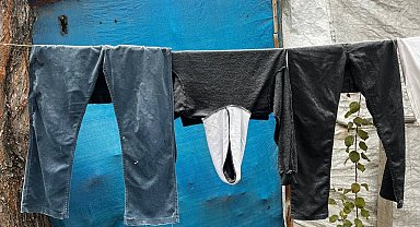 Ağrı buz kesti: Çamaşırlar dondu