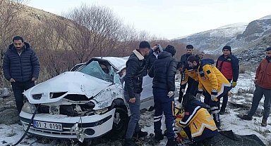 Ağrı'da kaza: 3 yaralı