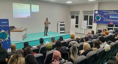 Ağrı'da öğretmenlere proje yazma eğitimi