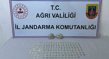 Ağrı'da tarihi eser kaçakçılığına operasyon: 170 sikke ele geçirildi