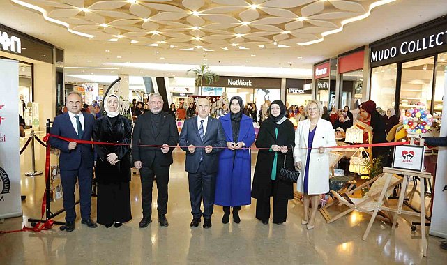Aile Destek Merkezleri'nden kadınlar meslek ediniyor