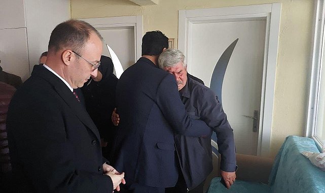 AK Parti teşkilatı şehit ailesinin acısını paylaştı