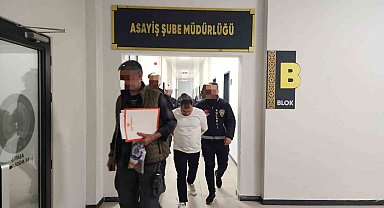 Akaryakıt istasyonunun kasasını patlatarak para çalan şüpheliler yakalandı