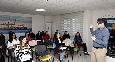 Akdeniz Belediyesi, geleceğin insan kaynakları profesyonellerini yetiştiriyor