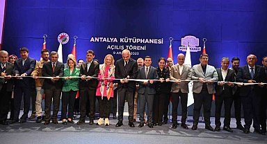 Akdeniz'in en büyük kütüphanesi, Bakan Ersoy'un katılımıyla açıldı