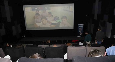 Akdenizli öğrenciler sınav stresinden sinema ile uzaklaştı