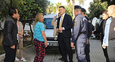 Alanya'da yıkılan binada inceleme