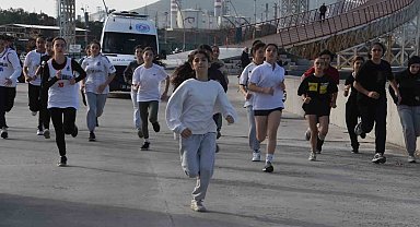 Aliağa'da 'Atatürk Yol Koşusu' düzenlendi