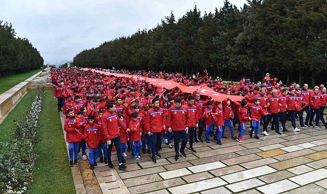 Altınordu'dan Anıtkabir'e ziyaret