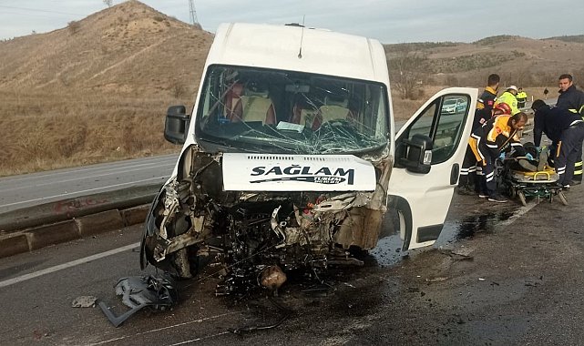 Amasya'da zincirleme kaza: 5'i öğrenci 7 yaralı