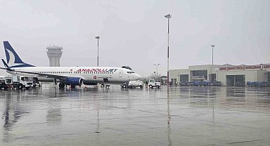 Anadolu Jet'e sis engeli