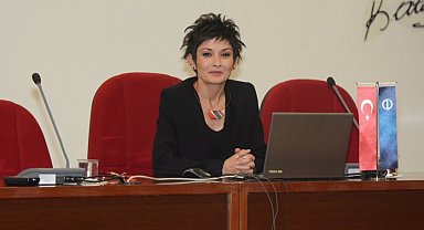 Anadolu Üniversitesi'nde bağımsız denetçi raporlarının önemi ve değişimi konuşuldu
