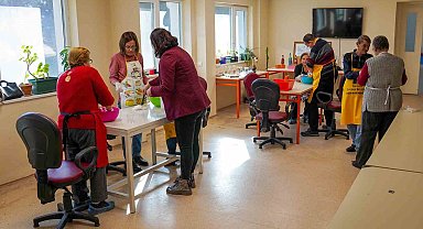 Anne ve çocuklar eğlenceli bir gün geçirdi