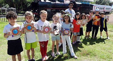 Antalya Bilim Merkezinde öğrencilerin heyecanlı gökyüzü serüveni