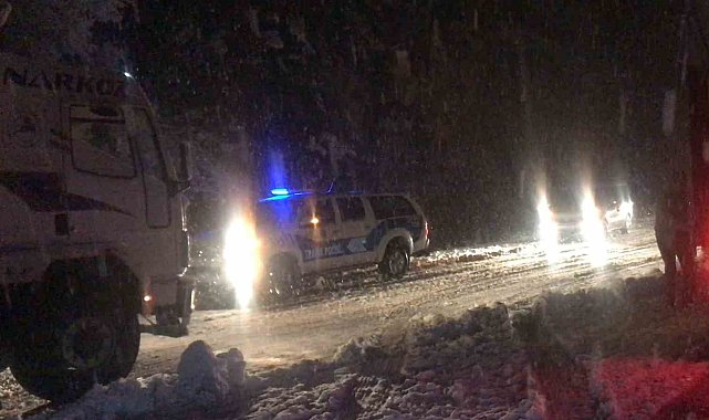 Antalya-Konya karayolunda kar sebebiyle ağır tonajlı araçların geçişine izin verilmiyor