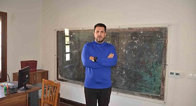 Antalya'da 90 yıllık "Taş Mektep" restore edilerek kütüphaneye dönüştürüldü
